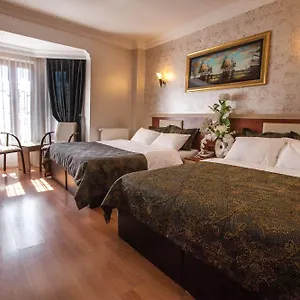 Otel Grand Palmiye, İstanbul