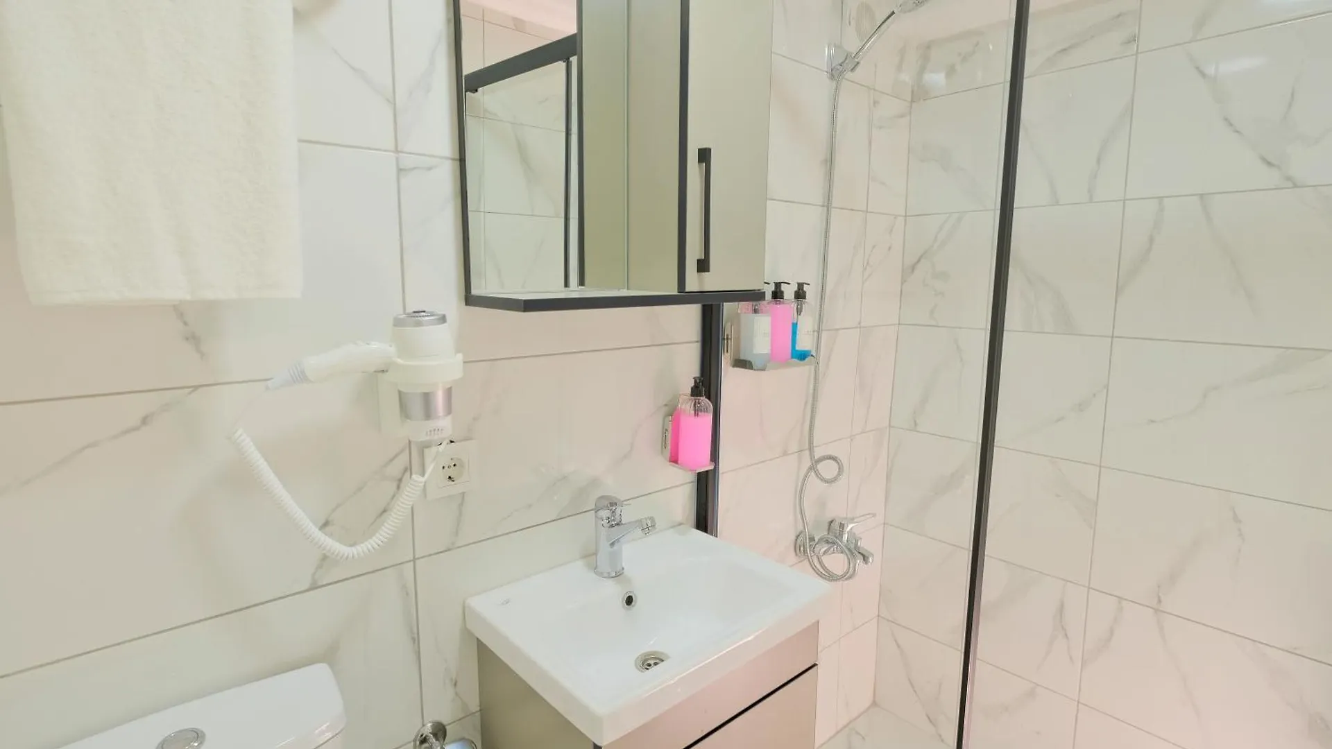 Lucky Hotel Стамбул