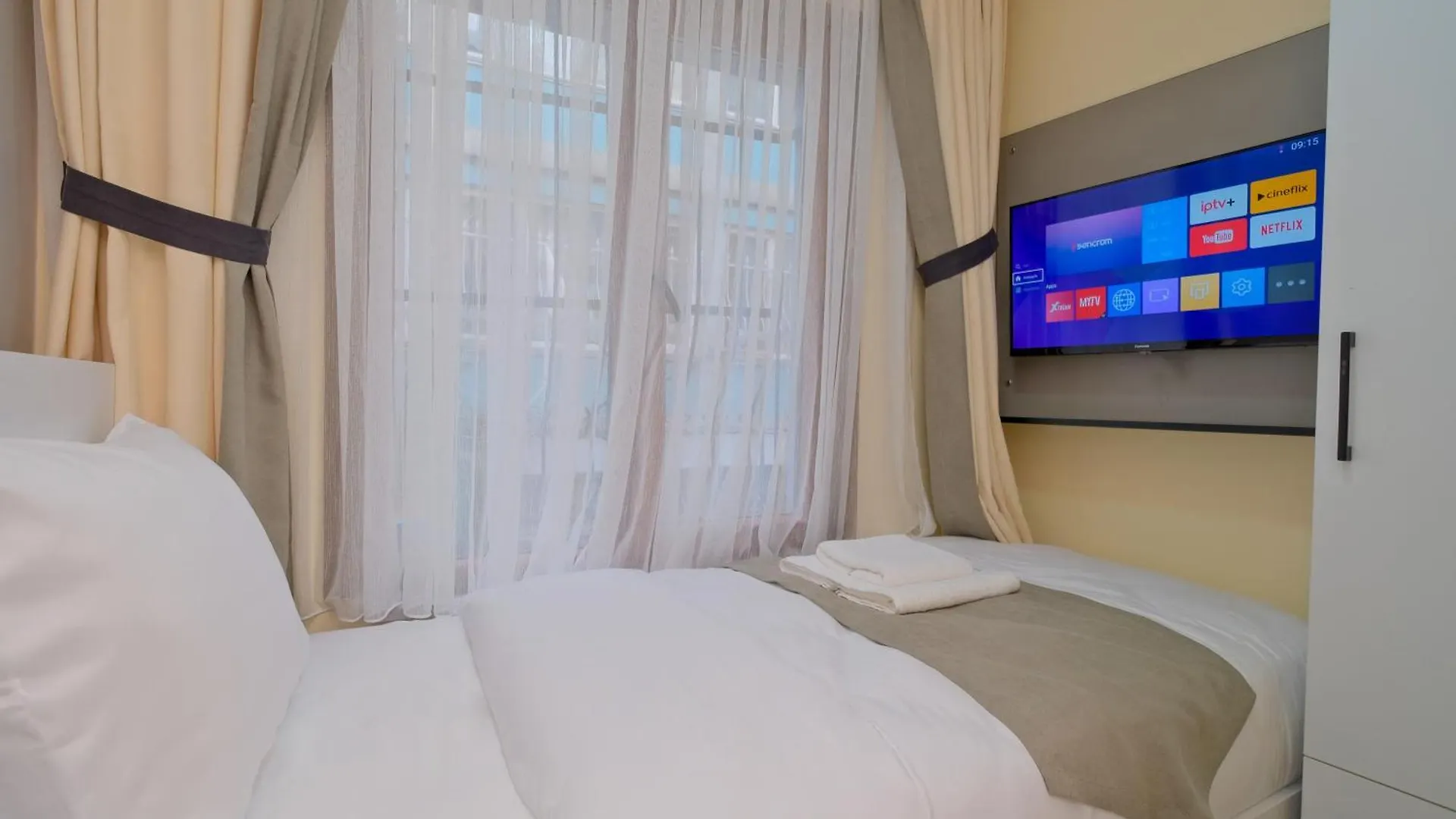 Lucky Hotel Стамбул